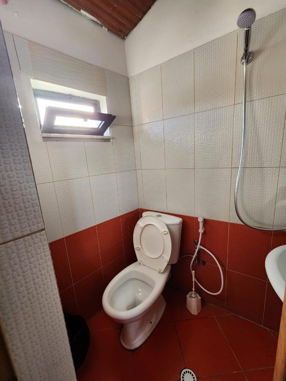 Hotel La Villa Tiranë Eksteriør bilde