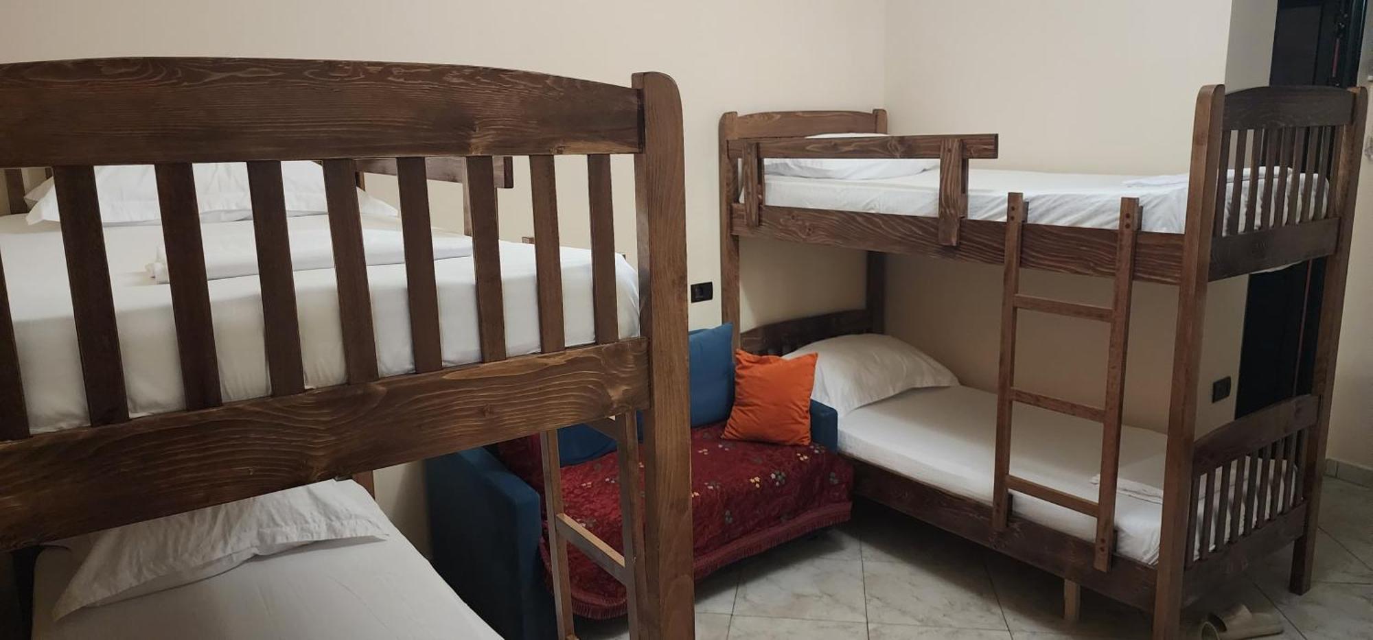 Hotel La Villa Tiranë Eksteriør bilde